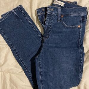 Madewell skinny jeans - very stretchy